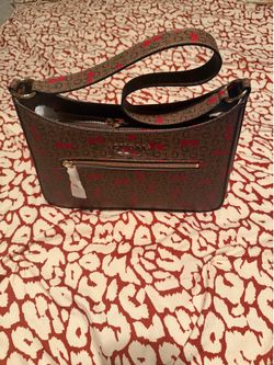 Guess purse