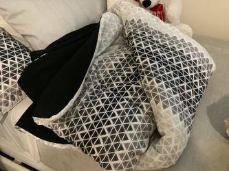 BED COMFORTERS FOR SALE!!!