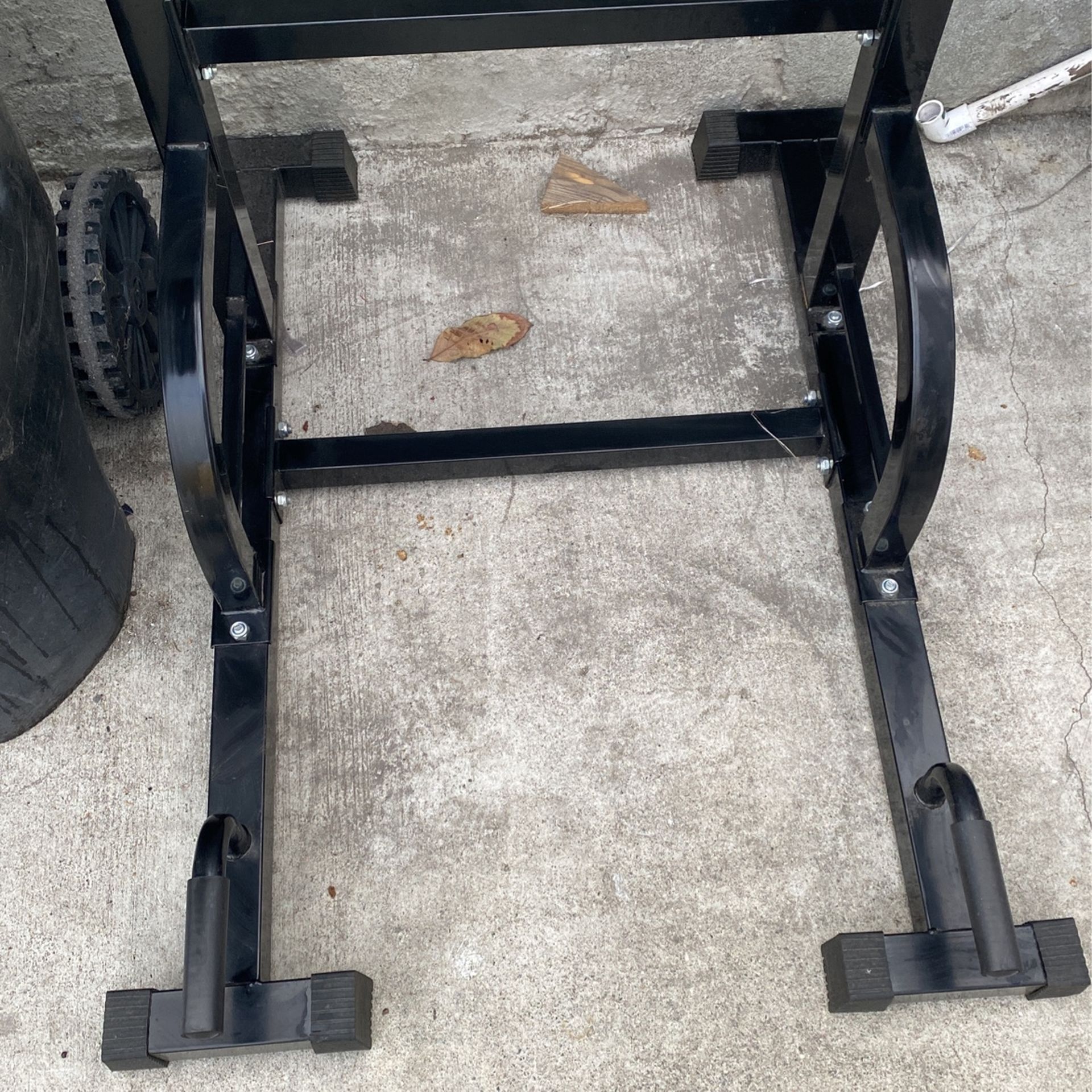 Pull Up Bar for Sale in Los Angeles, CA OfferUp