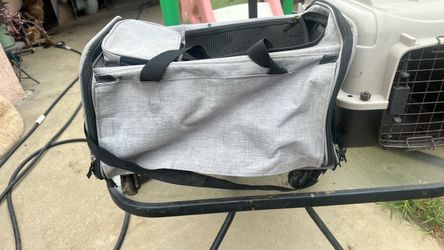 Rolling Pet Carrier Bag with Wheels