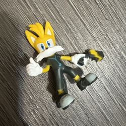 Prime Tails Figure