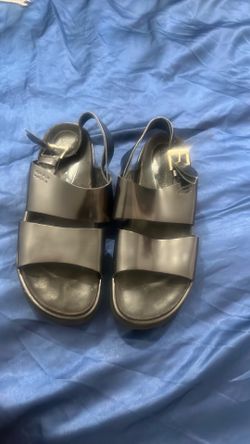 Sandalias Donald J Plainer