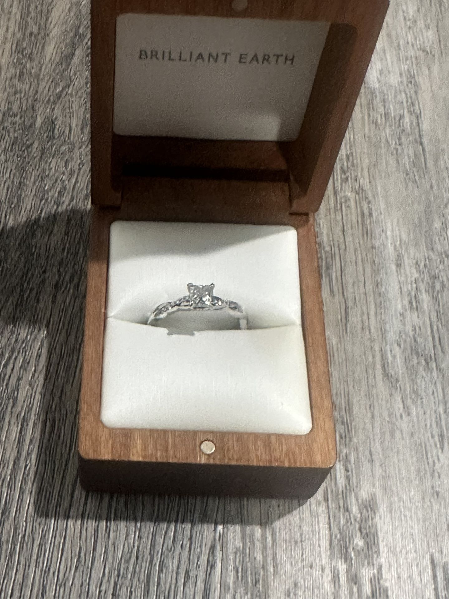 Brilliant Earth Size 7 Princess cut Diamond Engagement Ring