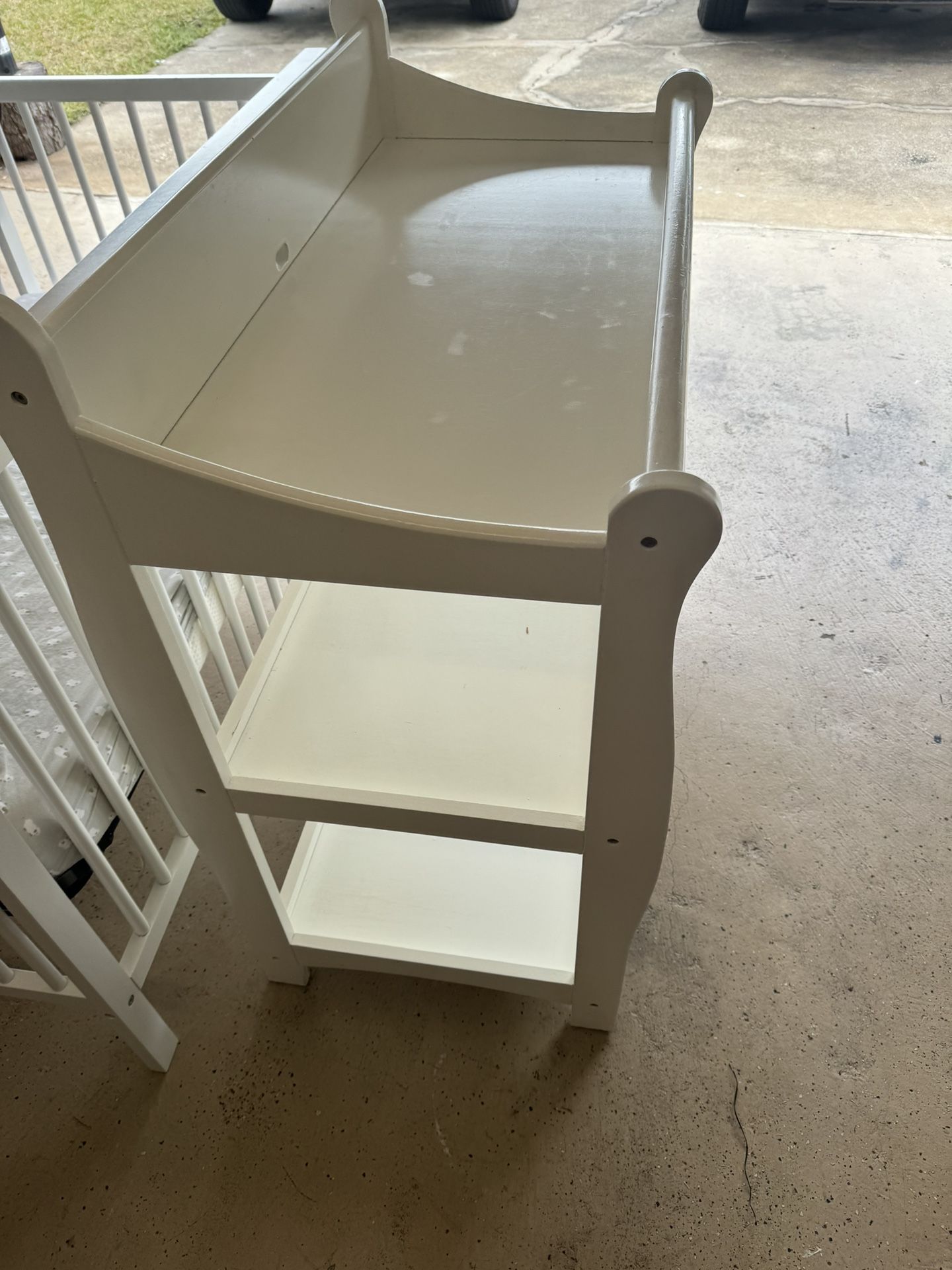 crib and changing table