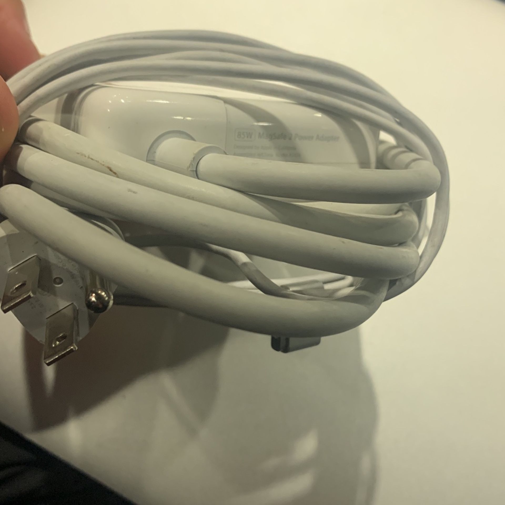 85W MacBook Pro MagSafe 2 Charger