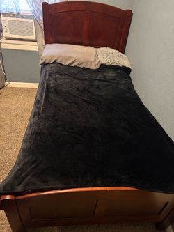 Twin bed