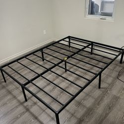 Metal Bed Frame (Queen)