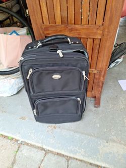 Pathfinder carry on suitcase