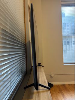 Samsung TV Black 60’