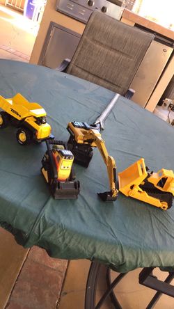 Collectible construction toys