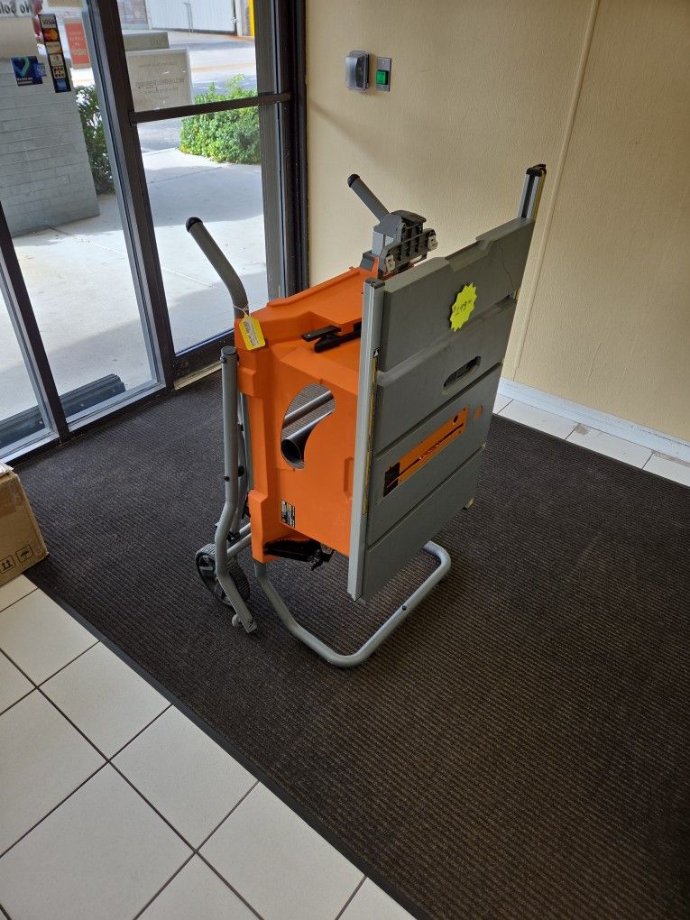 Ridgid 10" Heavy Duty Portable Table Saw