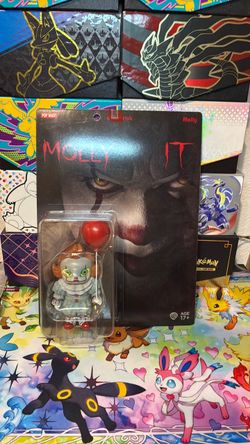 Pop Mart Molly x IT Pennywise Figure