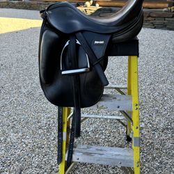 Dressage Saddle