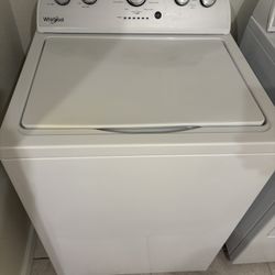 Whirlpool Top Load Washer 3.8 Cu. Ft.  Used 