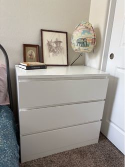 IKEA malm dresser