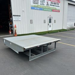 RITE-HITE DOCK LEVELER 🔩