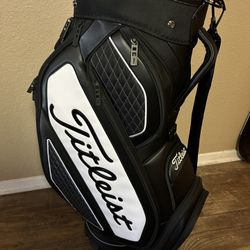 Titleist Midsize Tour Staff Bag 6 Way