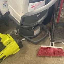 Toddler Chair With Food Tray 