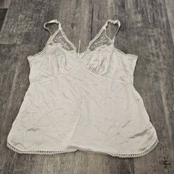 Tons of lacy tops from Japan