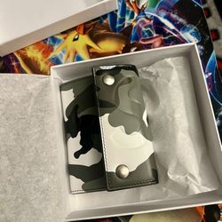 Supreme Leather Chain Wallet Snow Camo 