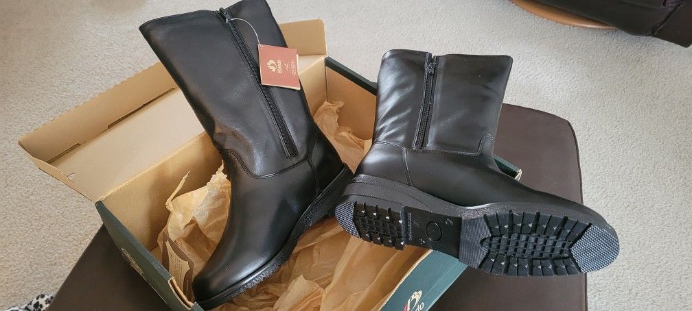 Blondo Waterproof Black Boots