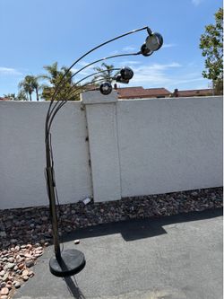 Free Lamp- Saturday Pick up