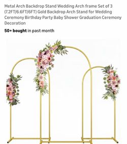3 GOLD ARCHES