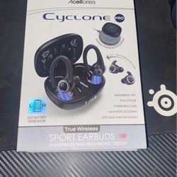 Cyclone Pros Wireless Earbuds 