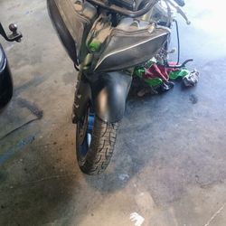 2000 Yamaha R1 