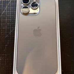 Unlocked Apple iPhone 15 Pro Max 256GB Capacity..