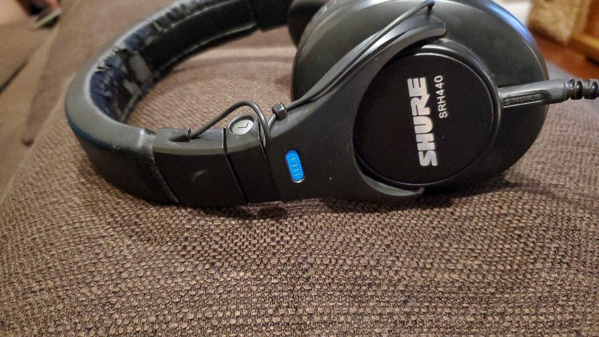 Shure SRH440