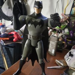 12" Batman Karate Chop Action. 2017 Mattel 
