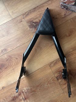 Motorcycle back rest