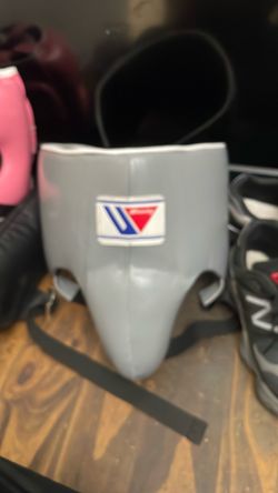 Winning cup gray