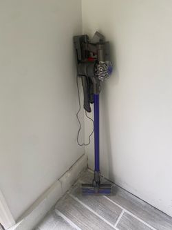 Dyson v6 vacuum