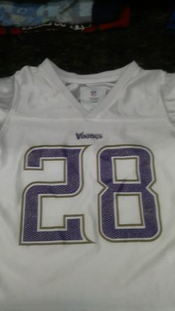 NFL vikings # 28 peterson size 3