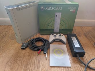 WORKING Xbox 360 Jasper Console CIB With Cords & Cables