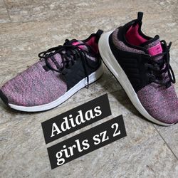 ADIDAS GIRLS SZ 2 EXCELLENT CONDITION  