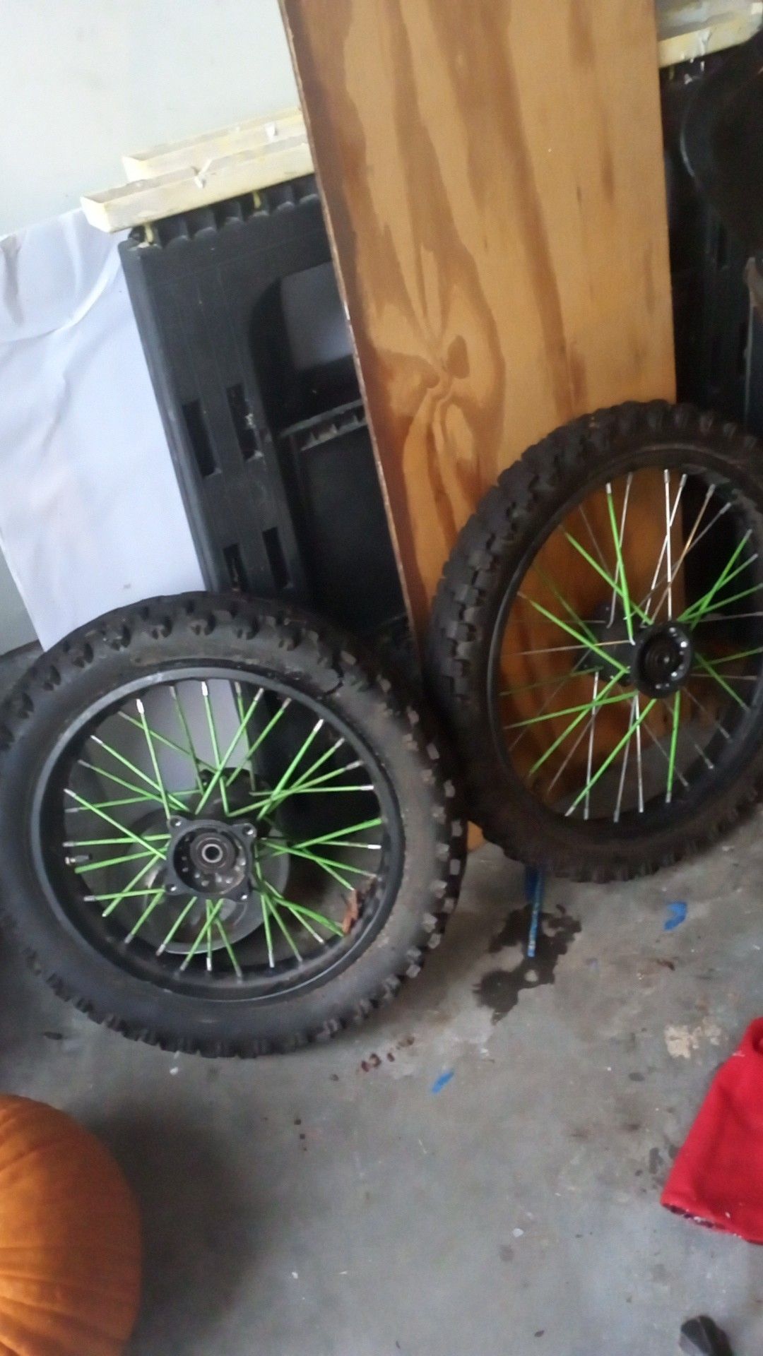 Apollo 125cc dirt bike rims