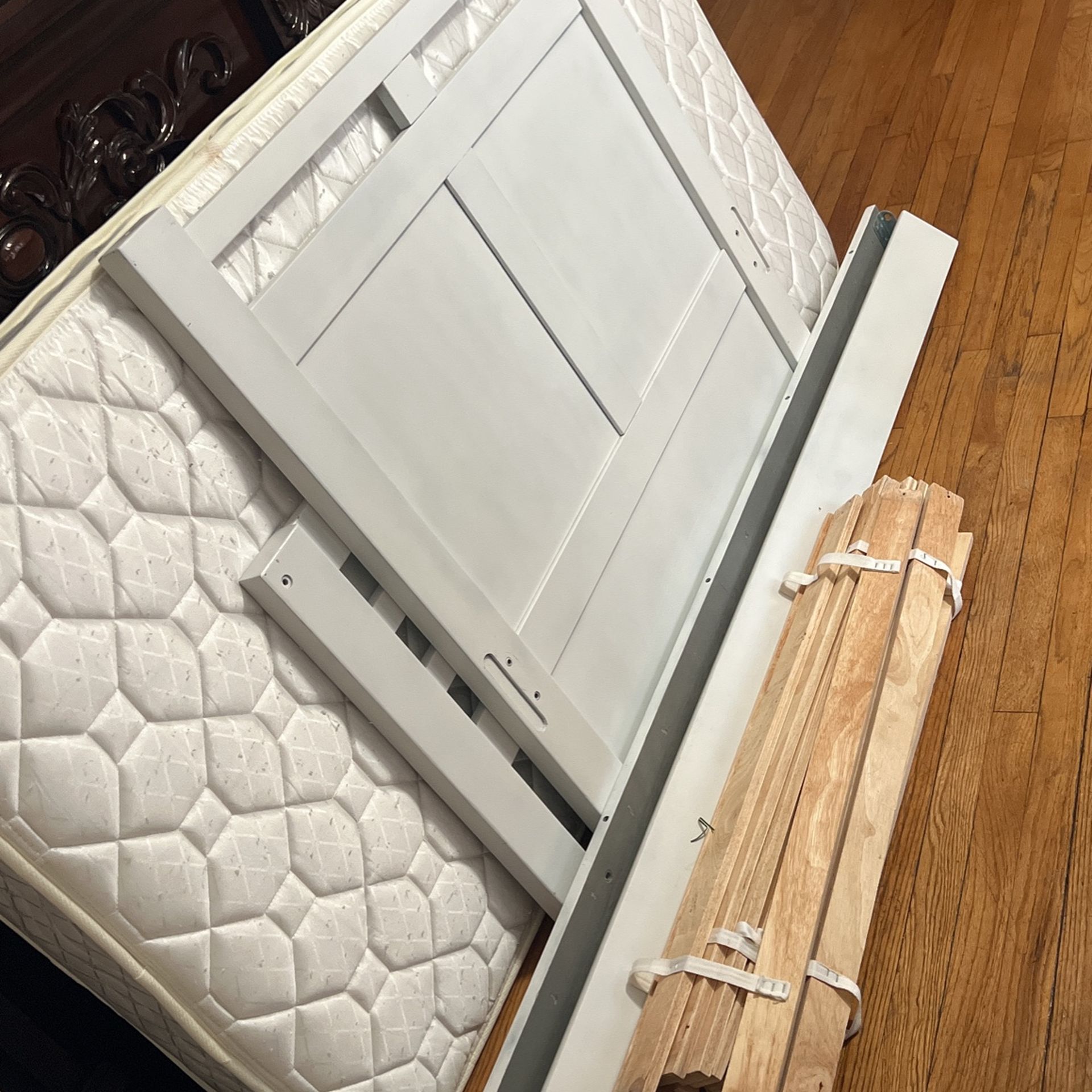 Twin Size Bed