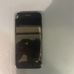 iPhone  SE 
