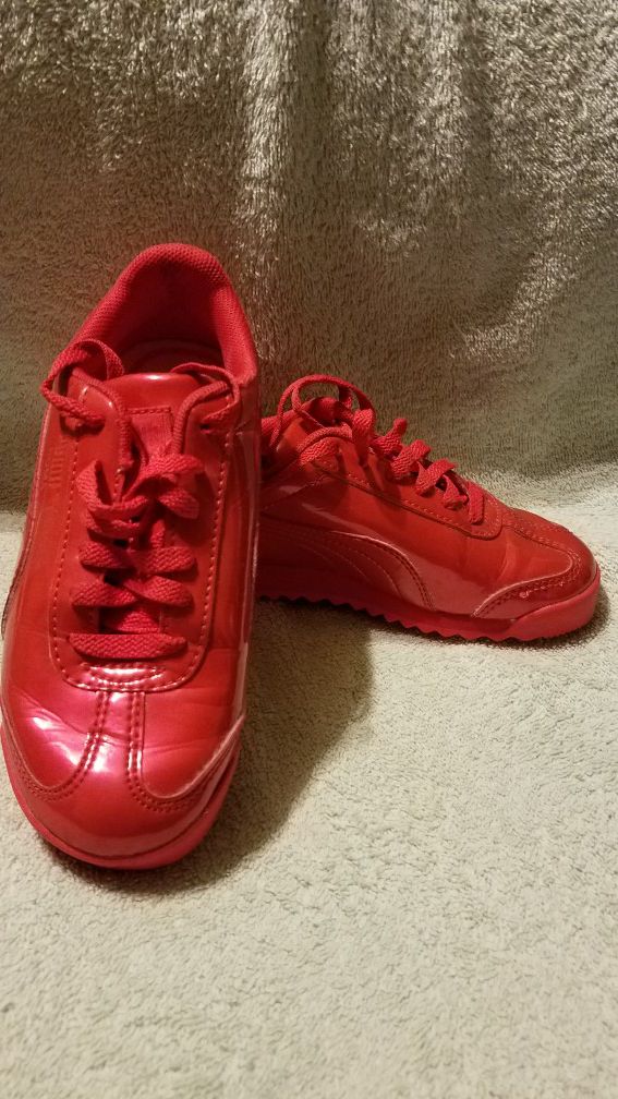 Hot Red Puma tennis shoes children size 12