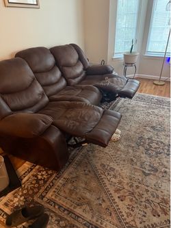 3 seat sectional couch