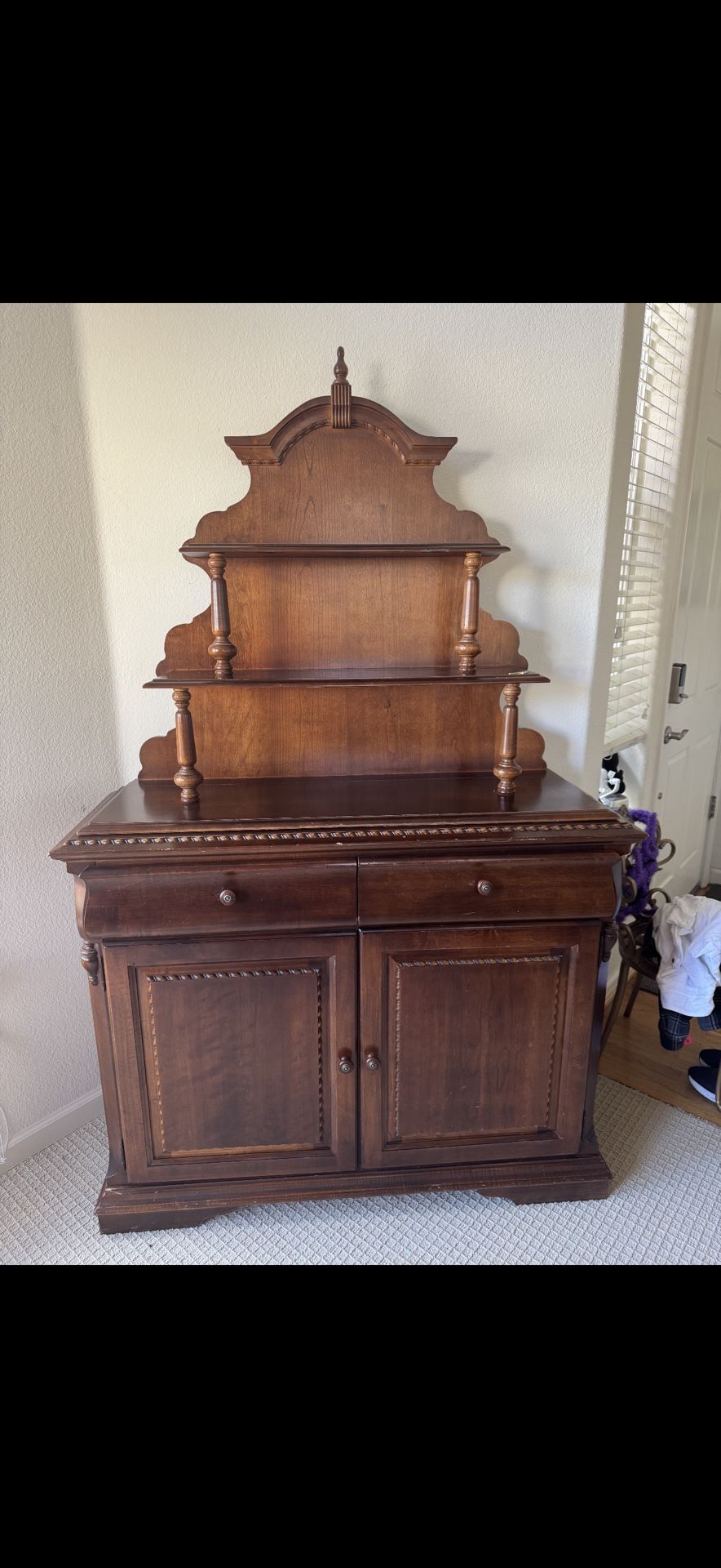 Entry Way Table
