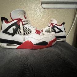 Jordan 4 Fire Red