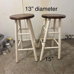 2 Stools
