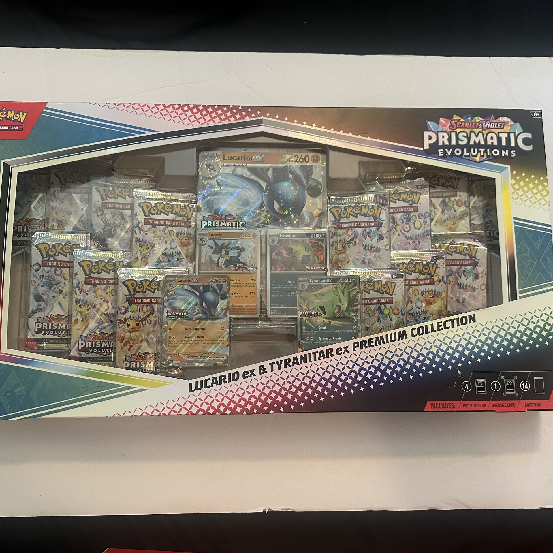 Prismatic Evolution Lucario Set Pokémon