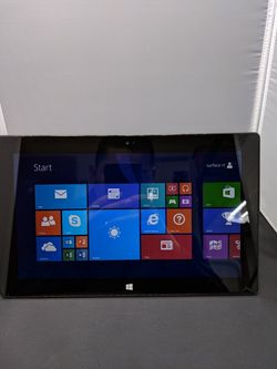 Microsoft surface RT 10.6"inch 1.3ghz 2gb ram 64gb storage items is perfect for those who play FORTNITE