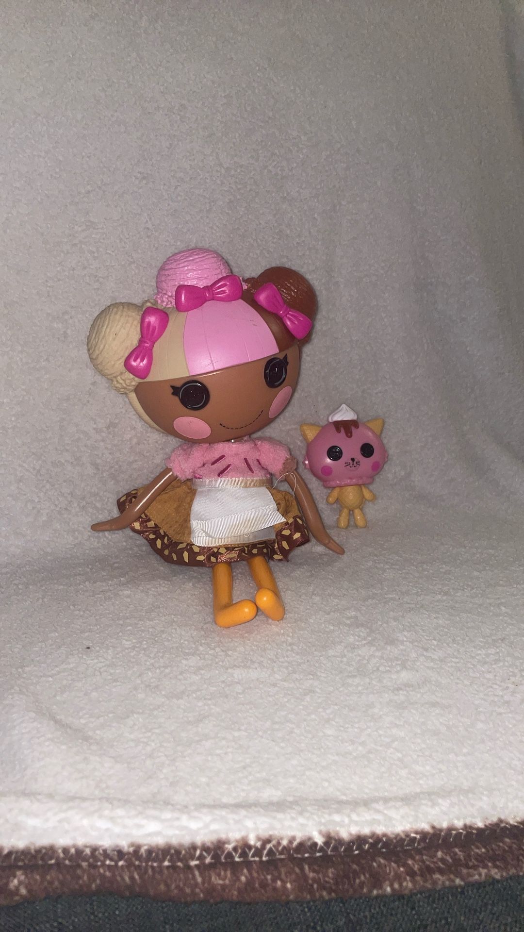 Lalaloopsy Scoops Waffle Cone Collectible 