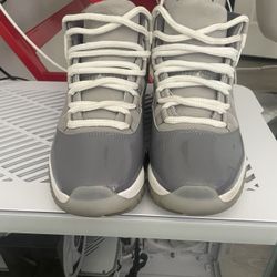 Jordan 11s Cool Grey size 8
